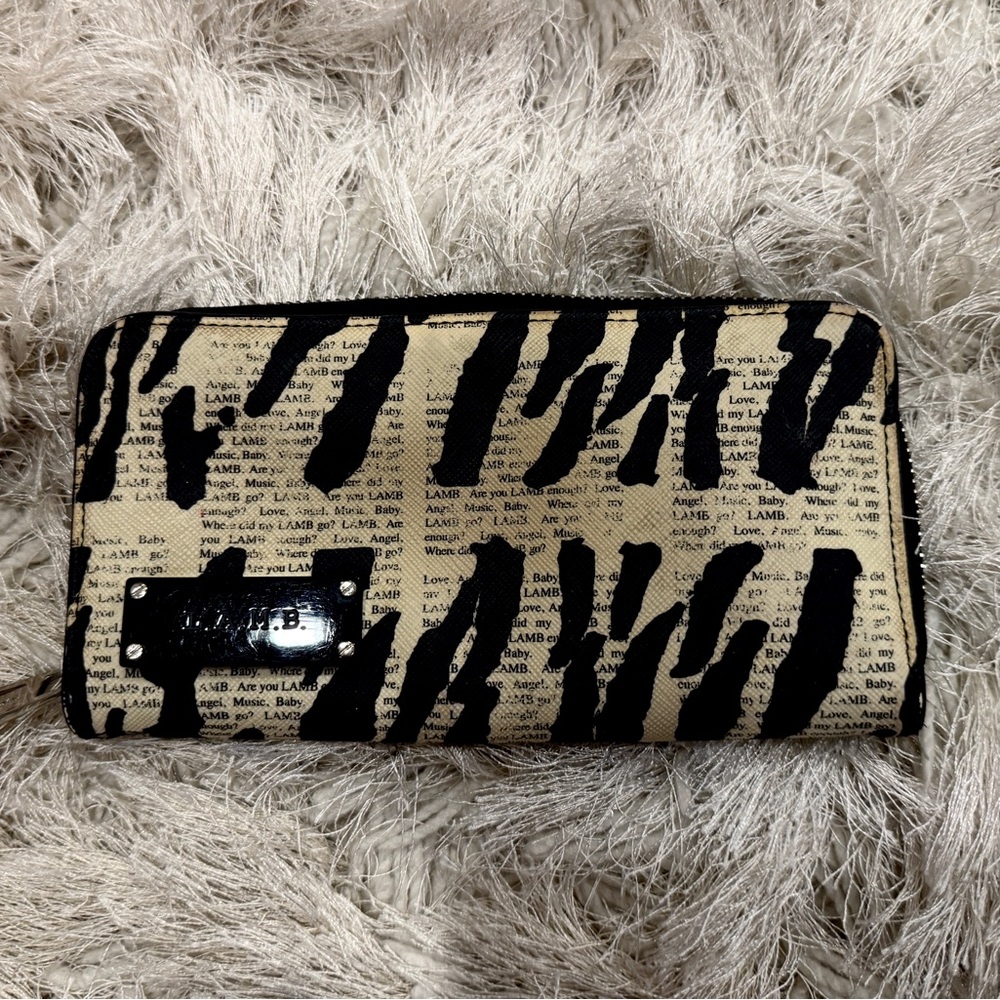 L.A.M.B. Black and Tan Patterned Key & Card Holder